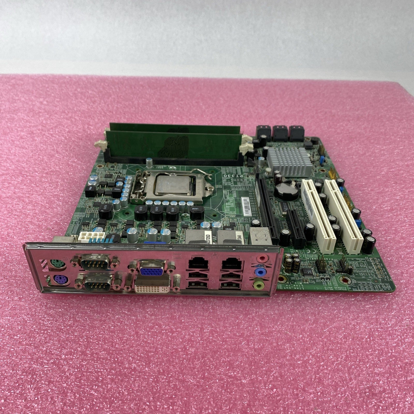 DFI PT330 Motherboard Intel Core i5-650 3.2GHz 4GB RAM w/ Shield