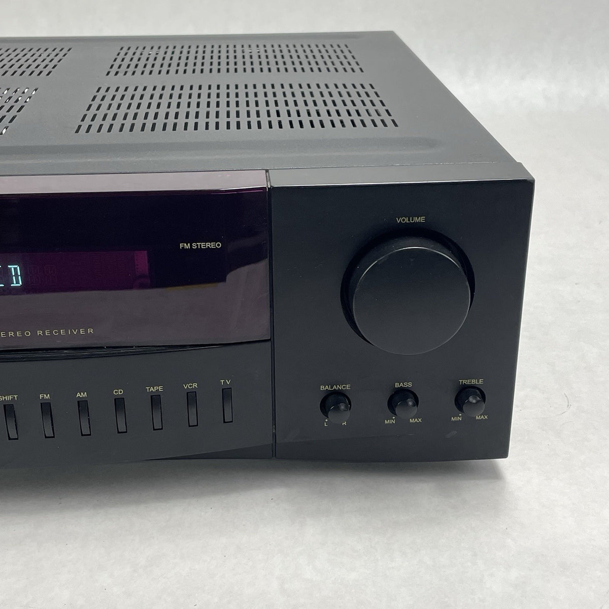 KLH R3100 Audio Systems AM/FM Stereo Receiver Tested4