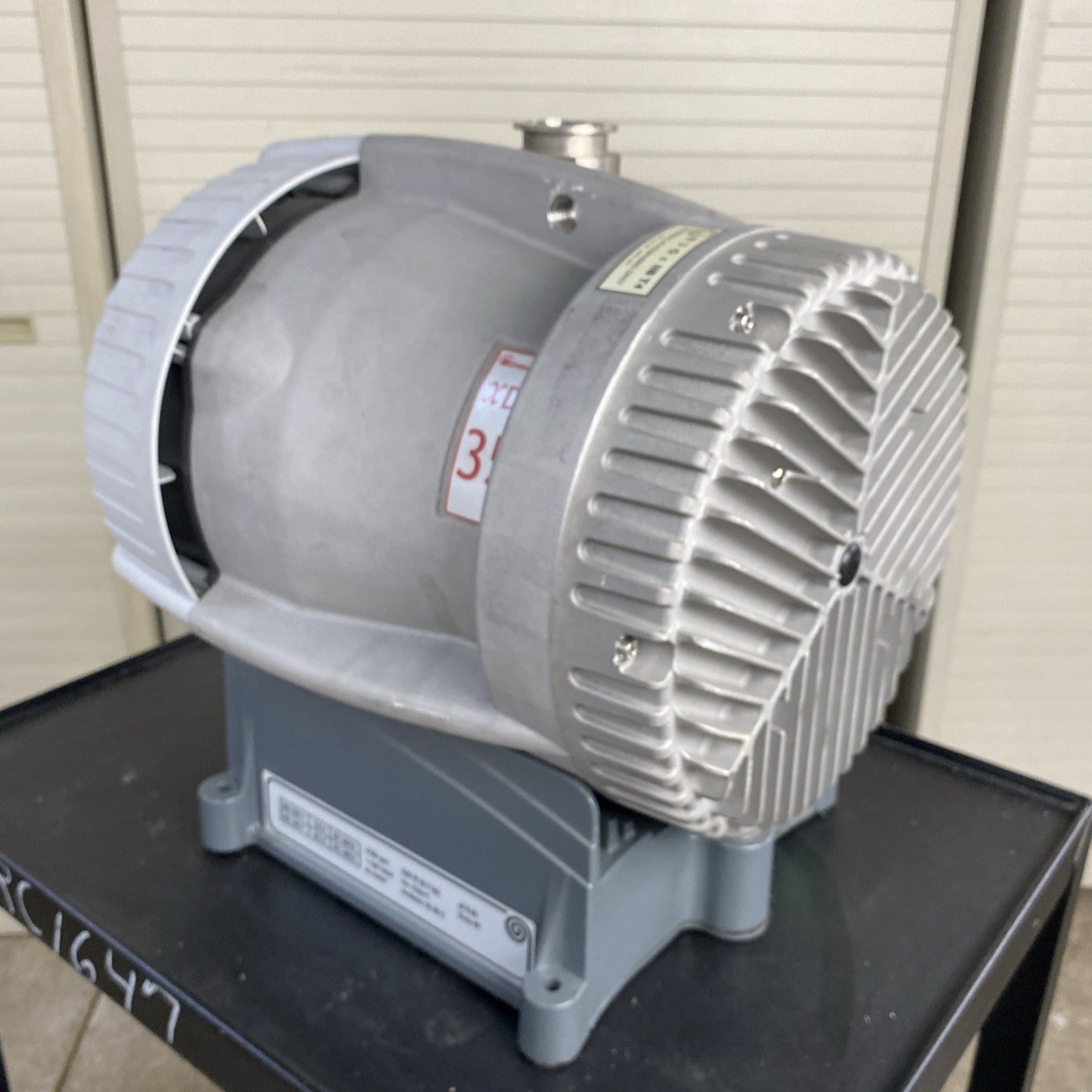 Edwards XDS35i Dry Scroll Vacuum Pump A730-01-9838