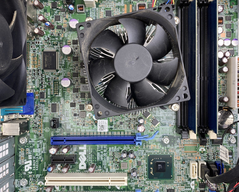 Dell OptiPlex 790 MT Intel Quad Core i5-2400 3.10GHz 4GB RAM No HDD No OS