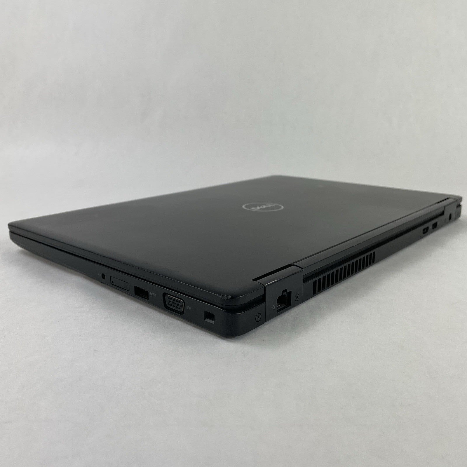 Dell Latitude 5580 15.6" i5-7300U 2.60 GHz 8 GB RAM No SSD/OS/AC14