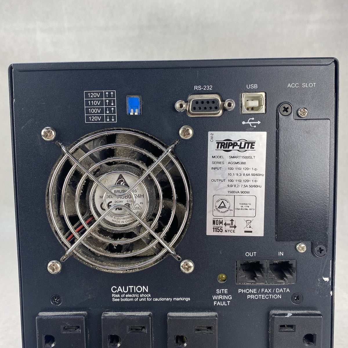 Tripp Lite SMART1500SLT 1500VA 900W UPS Smart Tower - No Batteries Front Panel6