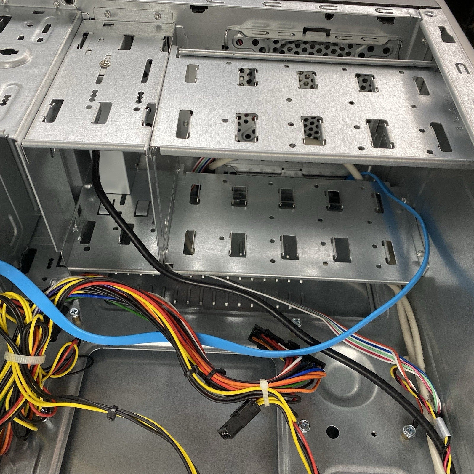 Foxconn TLM436 Mid ATX Computer Case with 300W Power Supply