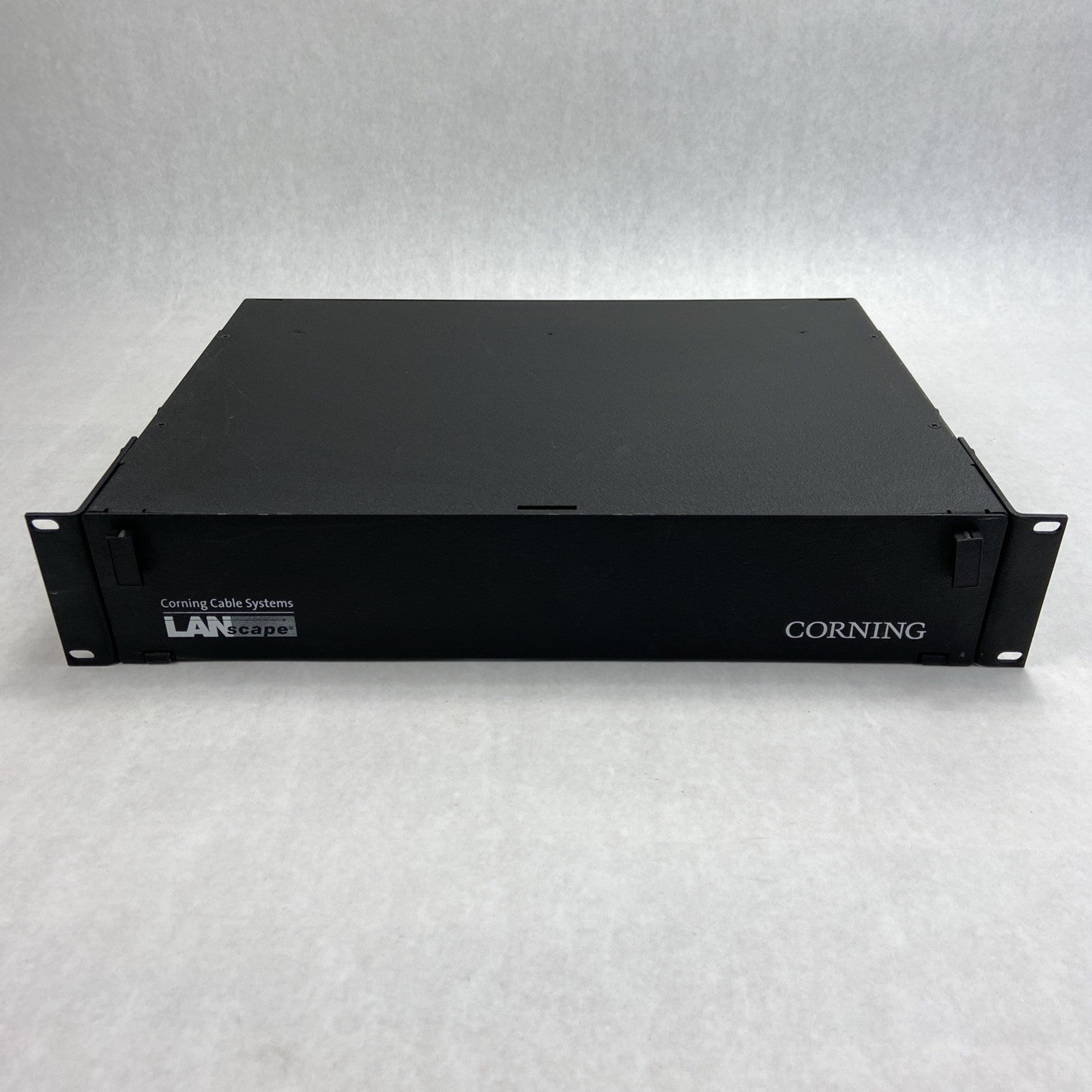 Corning Lanscape CCH-02U 2 Rack Unit Closet Connector Housing