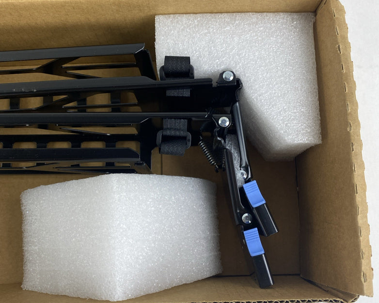 Dell DP/N 0CCY3K Cable Management Arm