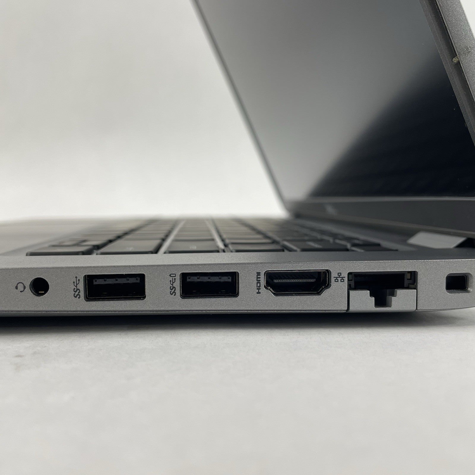 Dell Latitude 5420 14" i5-1145G7 2.60 GHz 8 GB RAM No SSD/OS/AC - Edge9