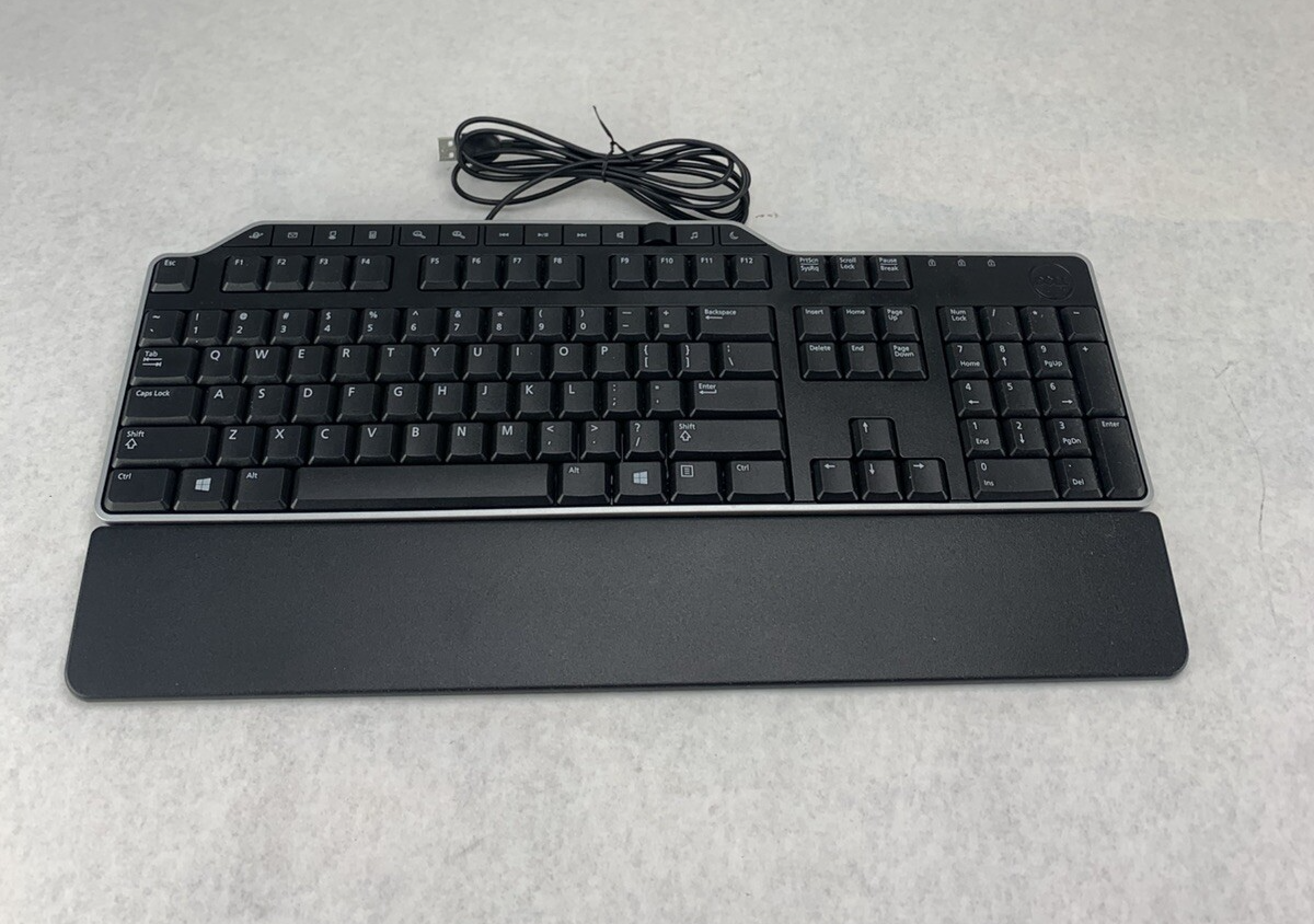 Dell KB522p1 Wired Keyboard w/ Palm Rest