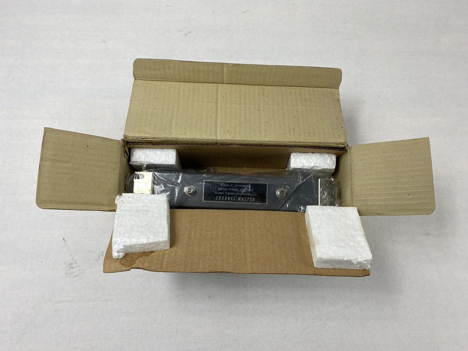 Channel Master MATV Systems Model 7494 Band Pass Filter UHF Band Channel 51