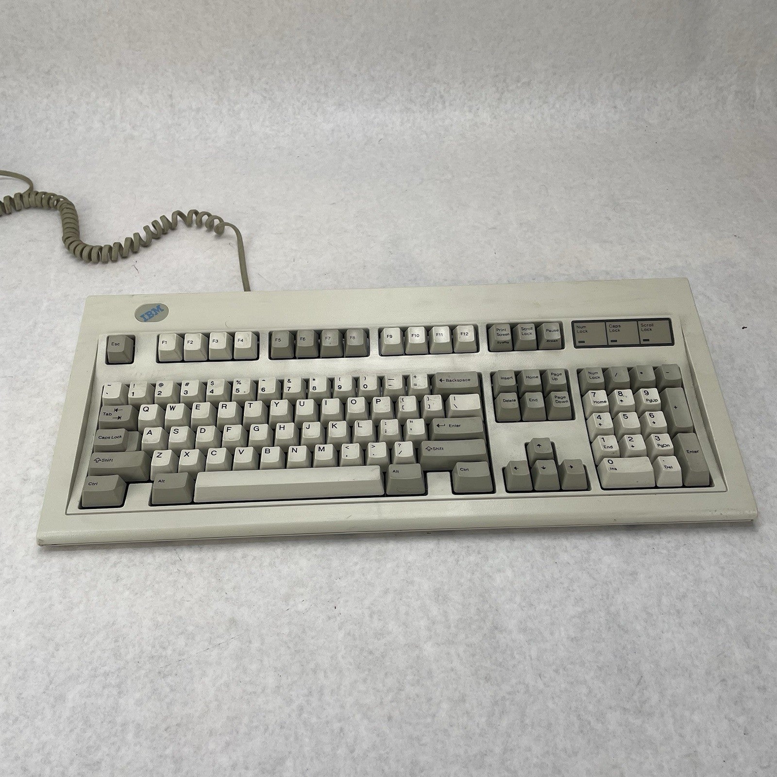IBM Heavy Duty Keyboard Mechanical Clicky Keyboard P/N 52G9700 PS/21