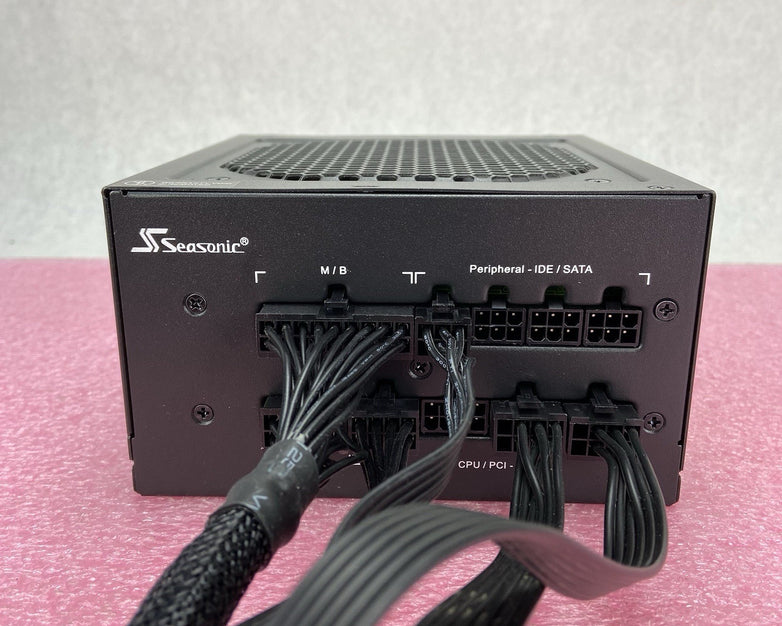 Seasonic SS-520GM Active PFC F3 80 Plus Bronze 520W Power Supply