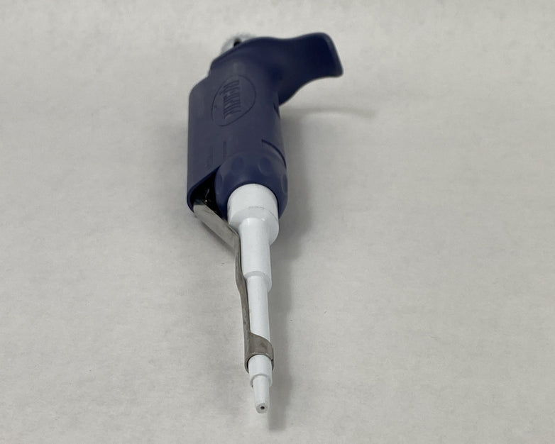 Rainin Pipetlite L10 LTS 10 0.5-10 µL Single Channel Handheld Manual Pipette