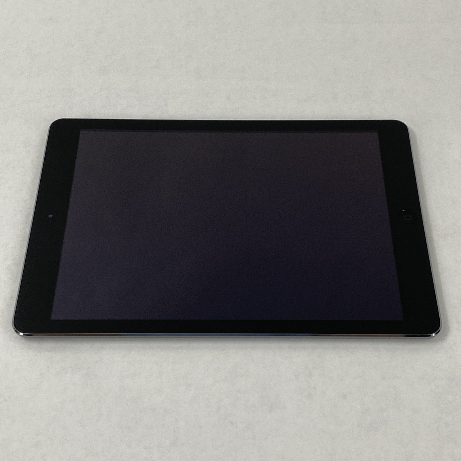 Apple iPad Air 1st Gen A1474 16GB Wi-Fi 9.7" Space Gray IOS 12.5.77