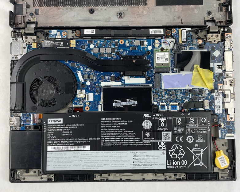 Lenovo ThinkPad T14 14" AMD Ryzen 5 Pro 5650U 2.30 GHz 4 GB RAM No SSD/OS/AC