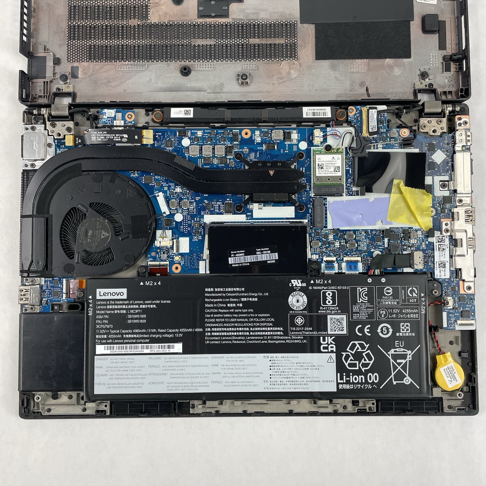 Lenovo ThinkPad T14 14" AMD Ryzen 5 Pro 5650U 2.30 GHz 4 GB RAM No SSD/OS/AC17