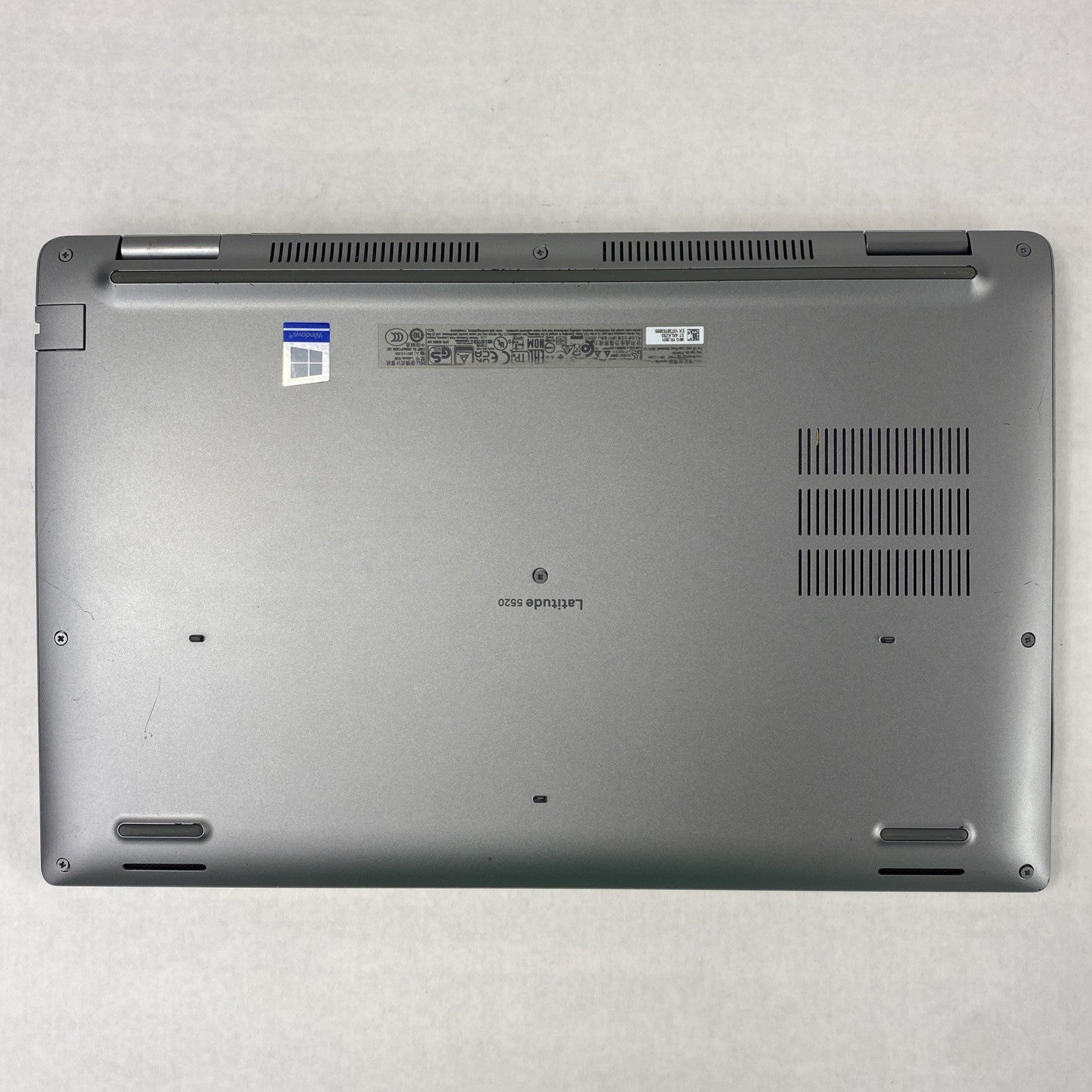 Dell Latitude 5520 Intel Core i5-1145G7 2.60 GHz 16 GB RAM 15.6" No SSD No OS