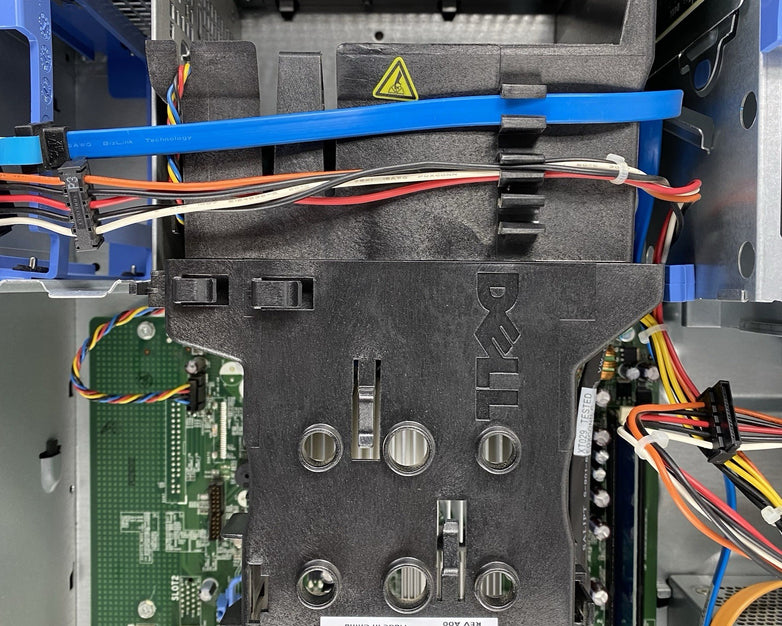 Dell OptiPlex 780 MT Intel Core 2 Duo E8400 3GHz 4GB RAM No HDD No OS