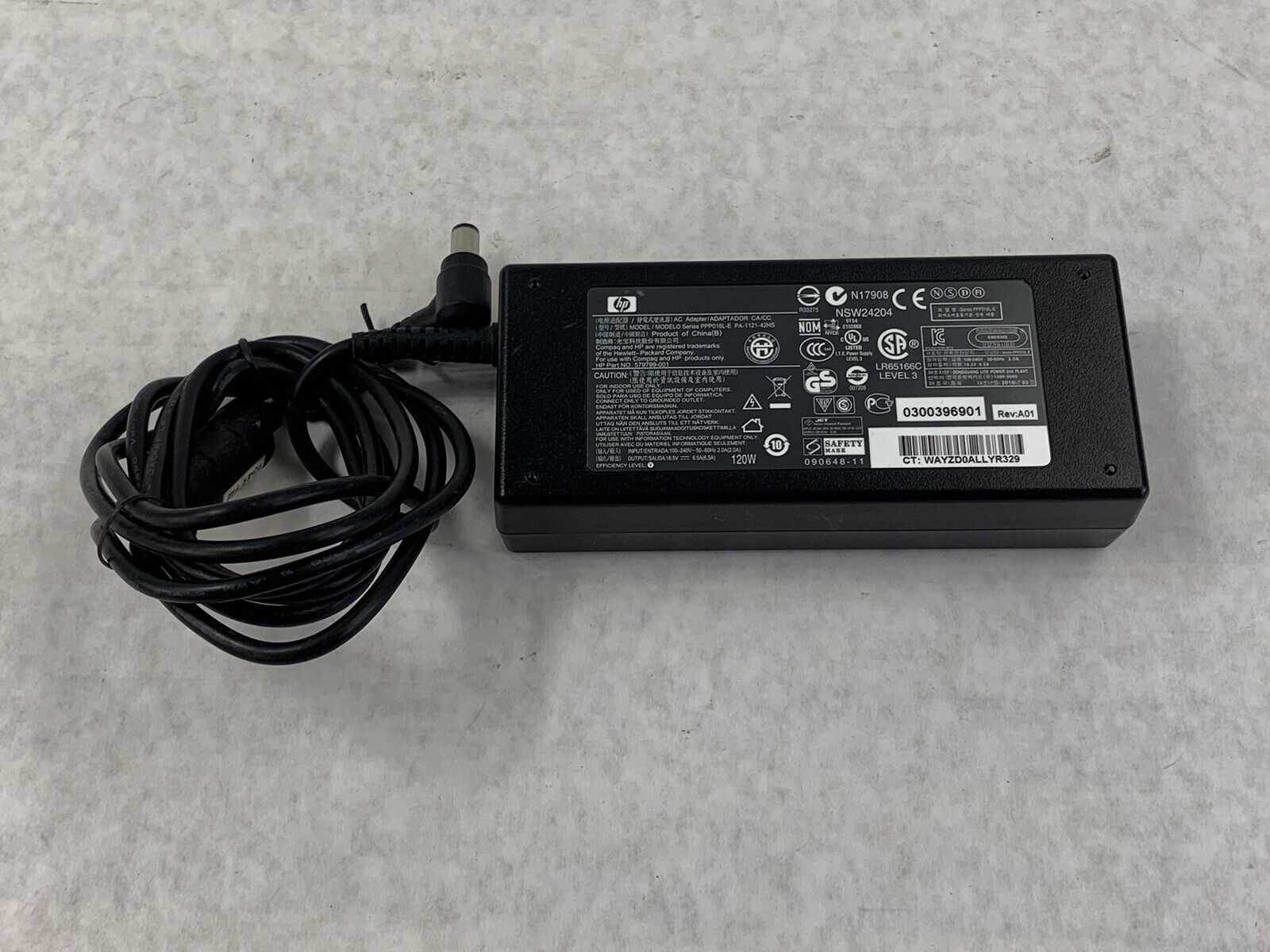(Lot of 2) HP PA-1121-42HS Laptop Charger 18.5V 60Hz 6.5A 579799-001
