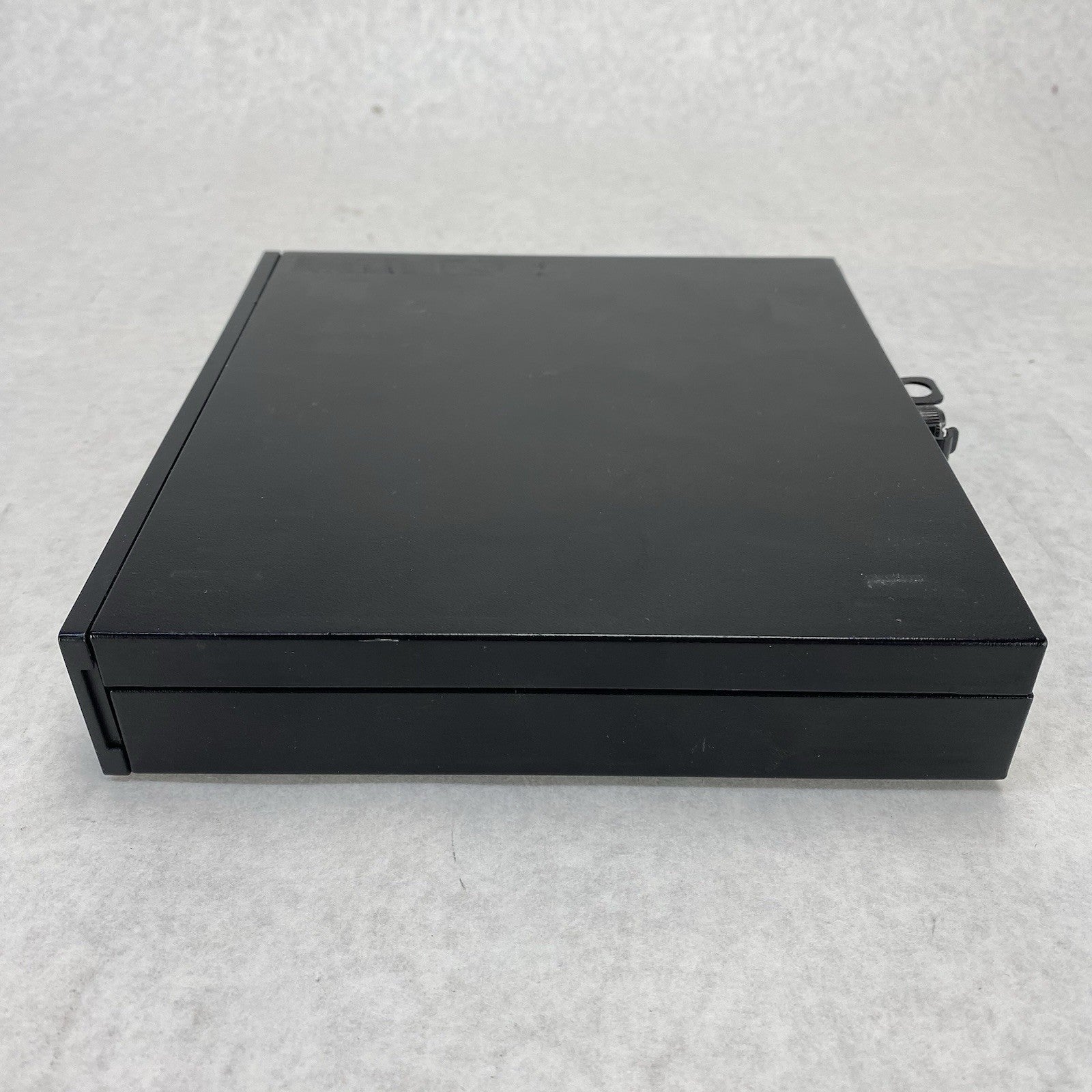 Dell OptiPlex 7050 Micro Intel Core i5-6500 3.2GHz 8GB RAM No HDD/OS/Power Cord
