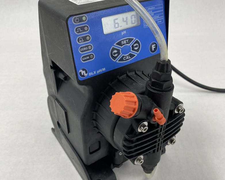 Etatron DLXB-PH/M Metering Pump PBX0908610BA I/h Bar: 5-7 120V Power Tested