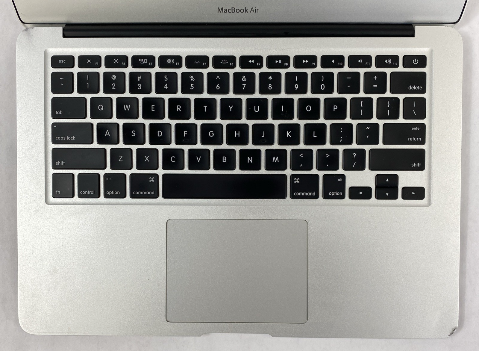 Apple MacBook Air A1369 2011 13" 1.7GHz i5 4GB RAM 250GB SSD os10.13.6 109Cycles7