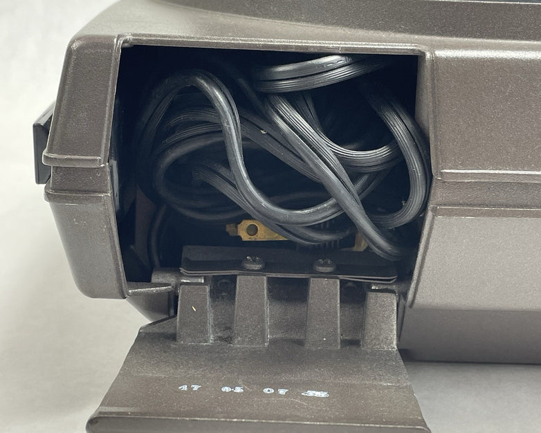 Focal Constellation 600RF Slide Projector 120V 60Hz 500W