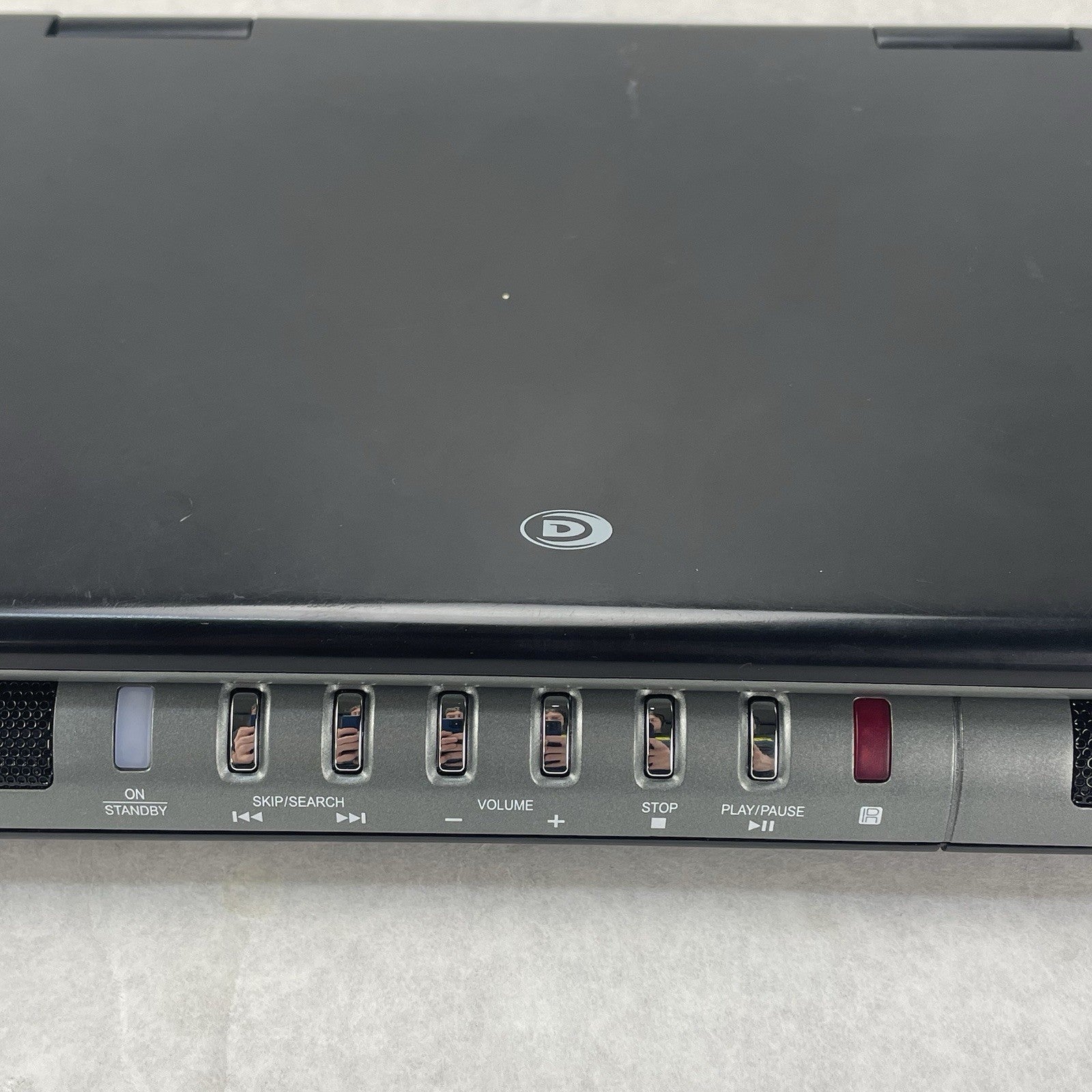 Durabrand PDV-709 Portable DVD Player 9 Inch Screen Gray Black Untested3