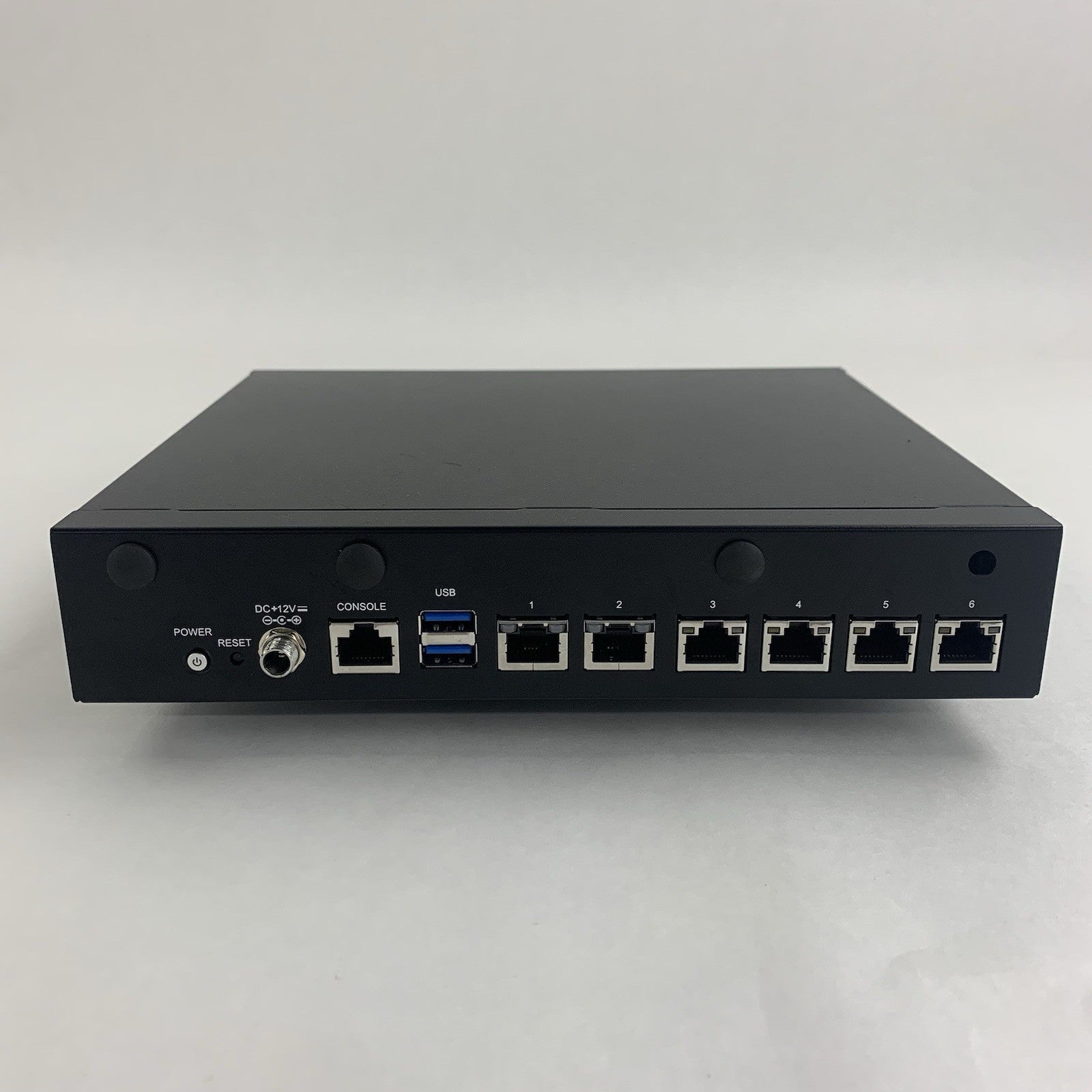 Lanner NCA-1513E Trustgrid Desktop Network Appliance No OS No Drive No AC6