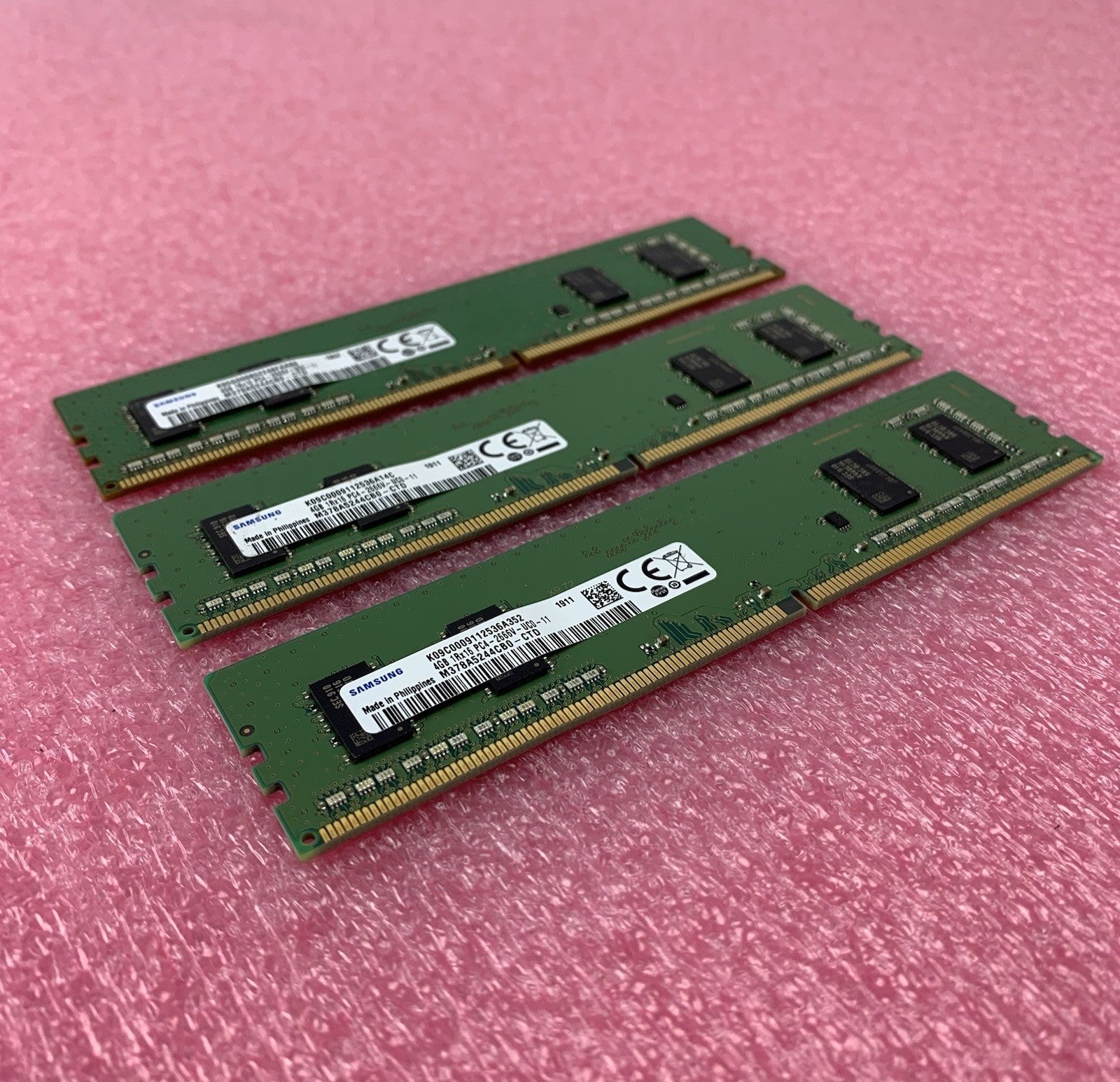 Samsung M738A5244CB0-CTD PC4-2666V-UC0-11 4GB 1Rx16 Desktop Memory RAM Lot of 30