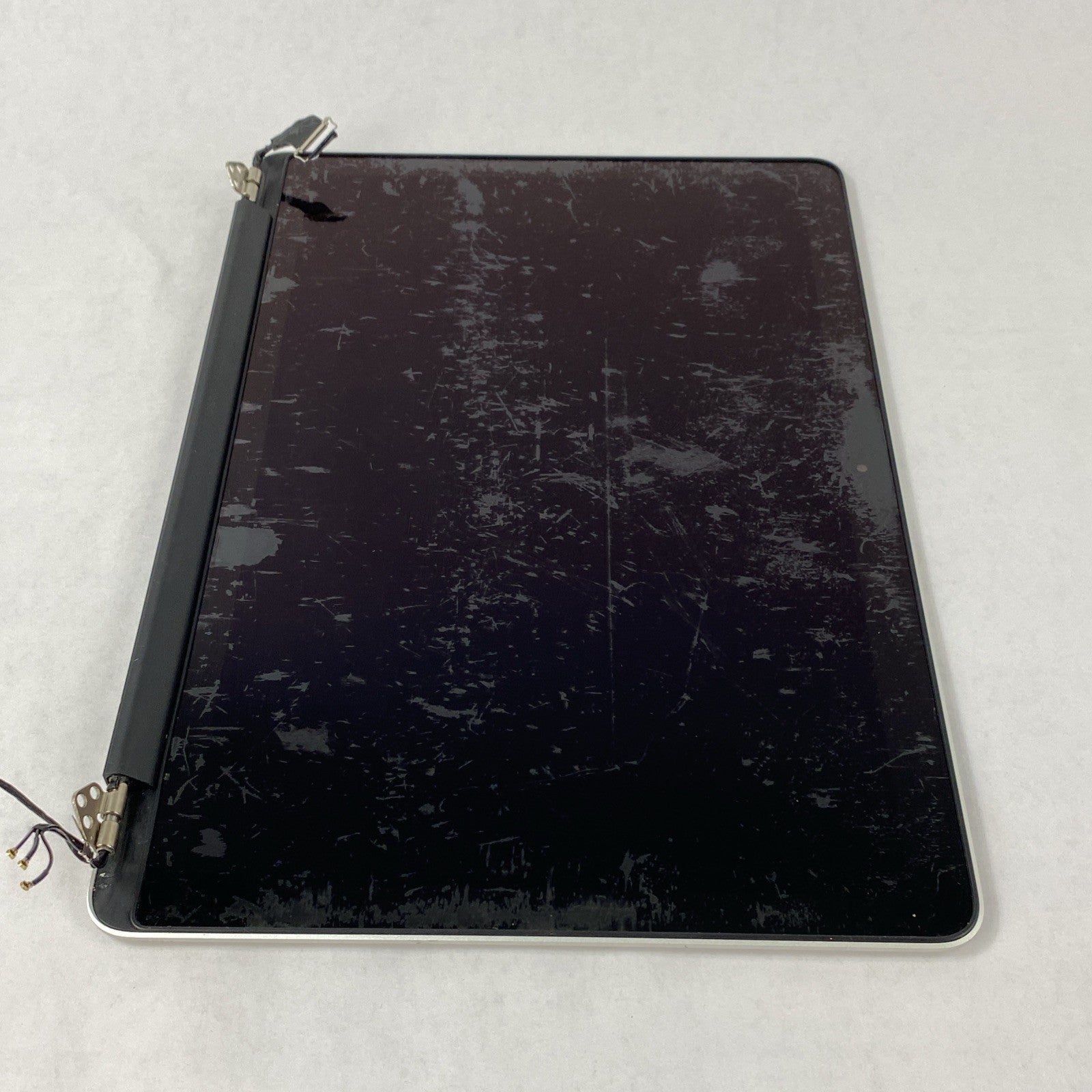 Apple MacBook Pro A1502 13.3-inch Screen Display Assembly Tested4
