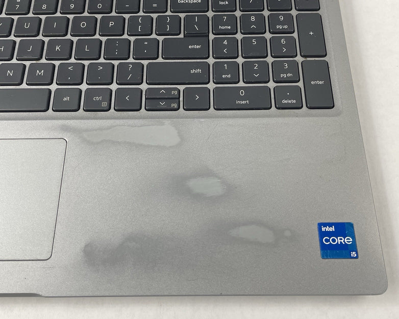 Dell Latitude 5520 15.6" i5-1135G7 2.40 GHz 8 GB RAM No SSD/OS/AC/Batt - Worn
