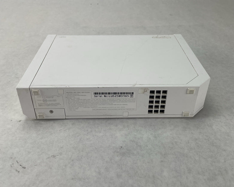 Nintendo Wii RVL-001 White Tested & Reset Console Only No Cords