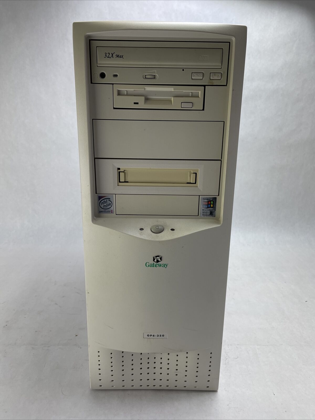 Gateway GP6-350 MT Intel Pentium II 350MHz 256MB RAM No HD No OS