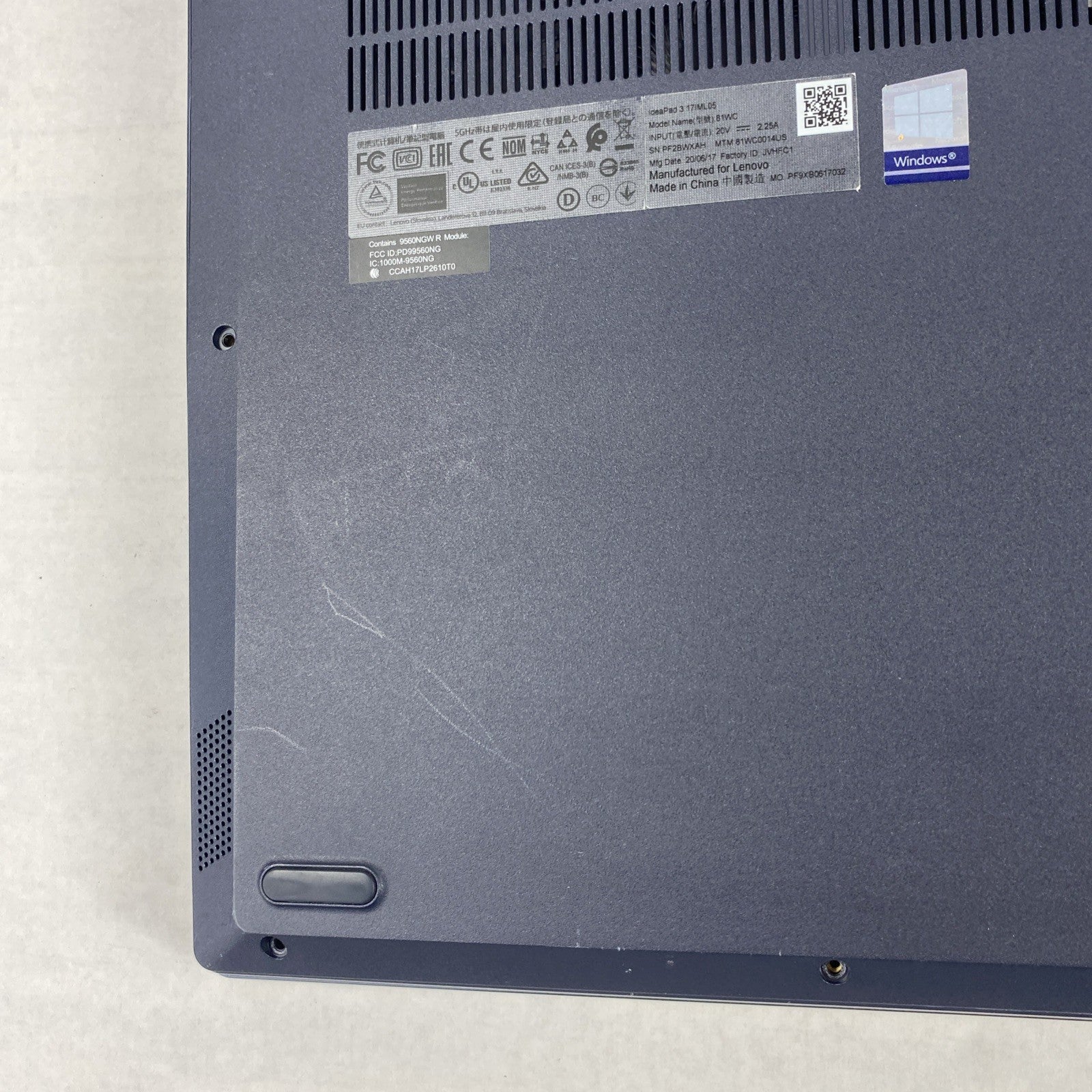 Lenovo IdeaPad 3 17IML05 Core i5-10210U 1.60 GHz 8 GB RAM 17.3" No HDD No OS