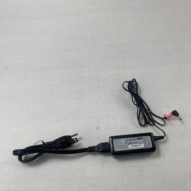 Lot of 5 APD DA-40A19 Power Supply 19V with Power Supply