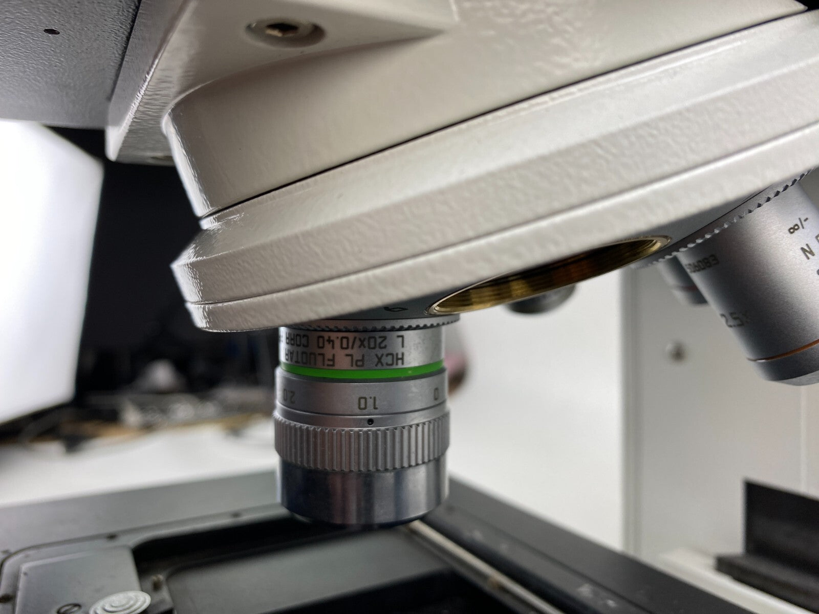 Leica DM6000M Microscope w/ Objectives Power Supplies Clemex Camera