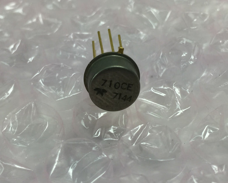 710CE Integrated Circuit Gold Pin  NOS