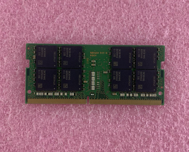 Samsung M471A4G43AB1-CWE 32 GB DDR4 SO-DIMM PC4-3200AA 260-Pin Non-ECC RAM