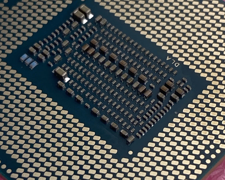 Intel Eight Core i7-9700 CPU Processor 3.0GHz LGA1151 SRG13 Tested