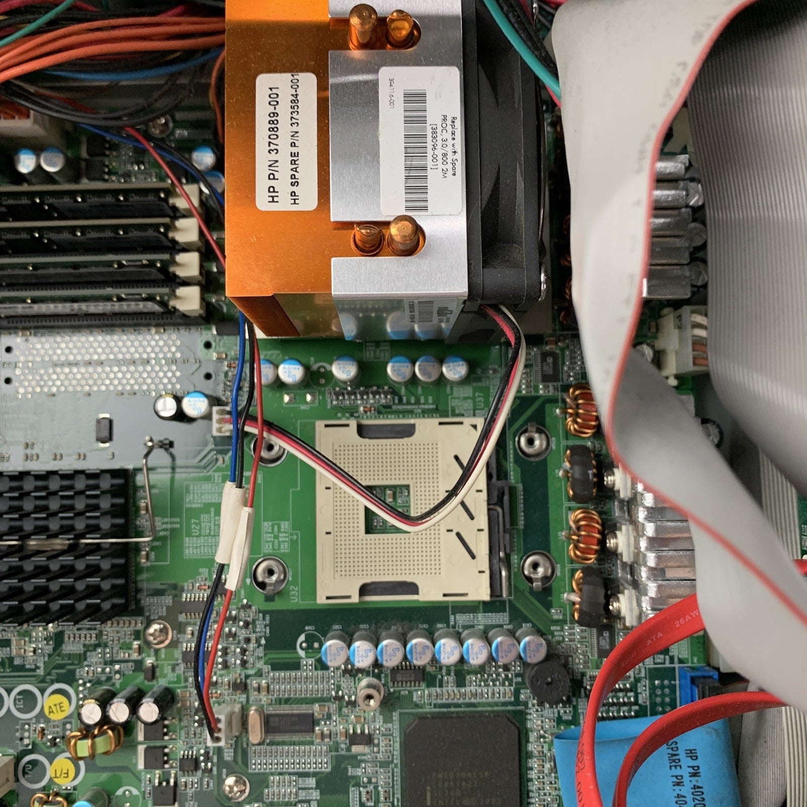 HP Proliant ML150 G2 Tower Server 1x Xeon 3.0 GHz 3 GB Ram No OS No HDD