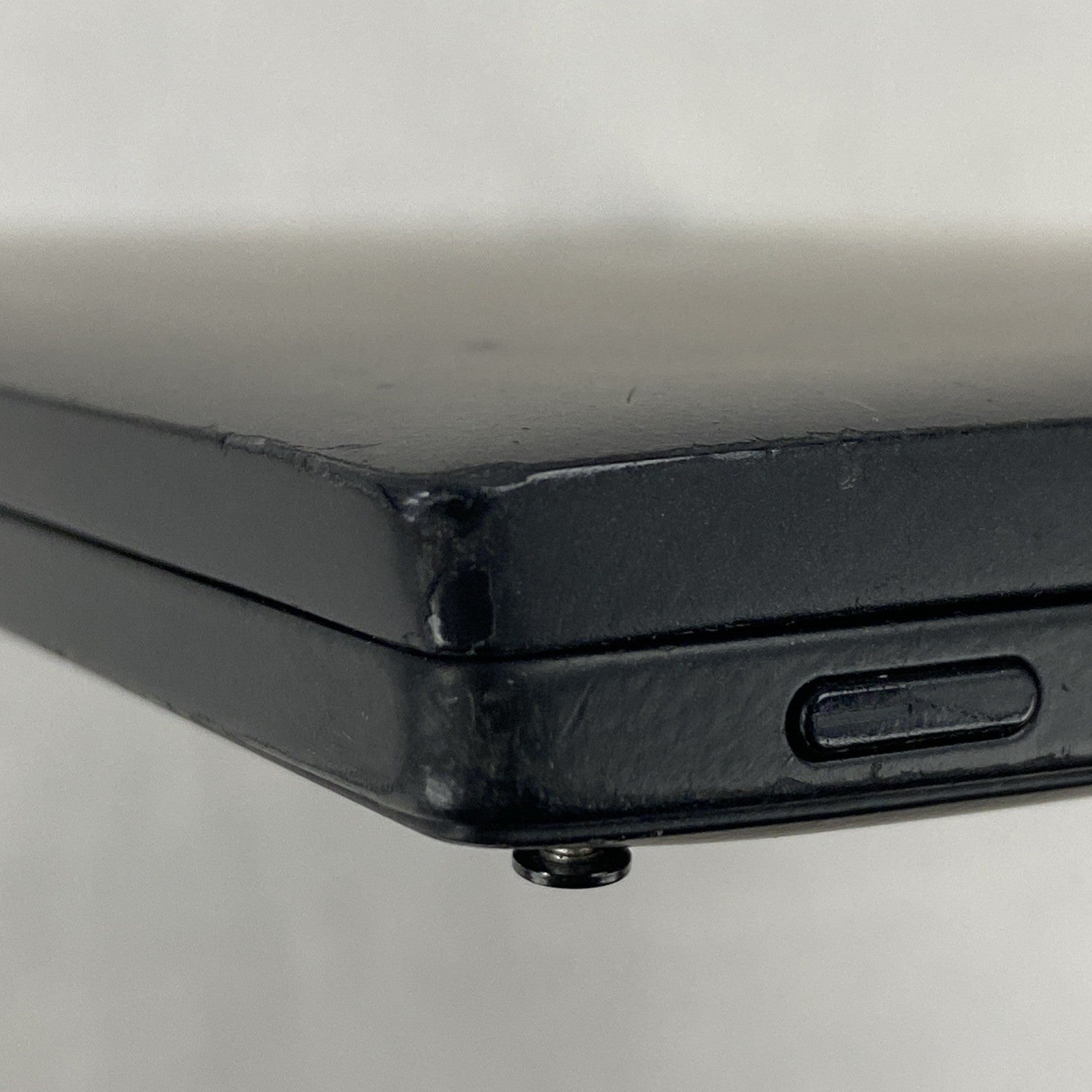 Dell Latitude 7390 2 in 1 13.3" Touch i3-7130U 2.7GHz 4GB RAM No Battery/HDD/OS