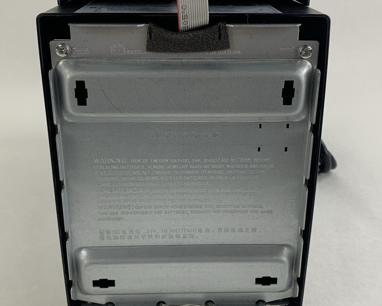 APC SMT1500 1500 120V 8 Outlet Battery Backup Power Supply Tested No Batteries