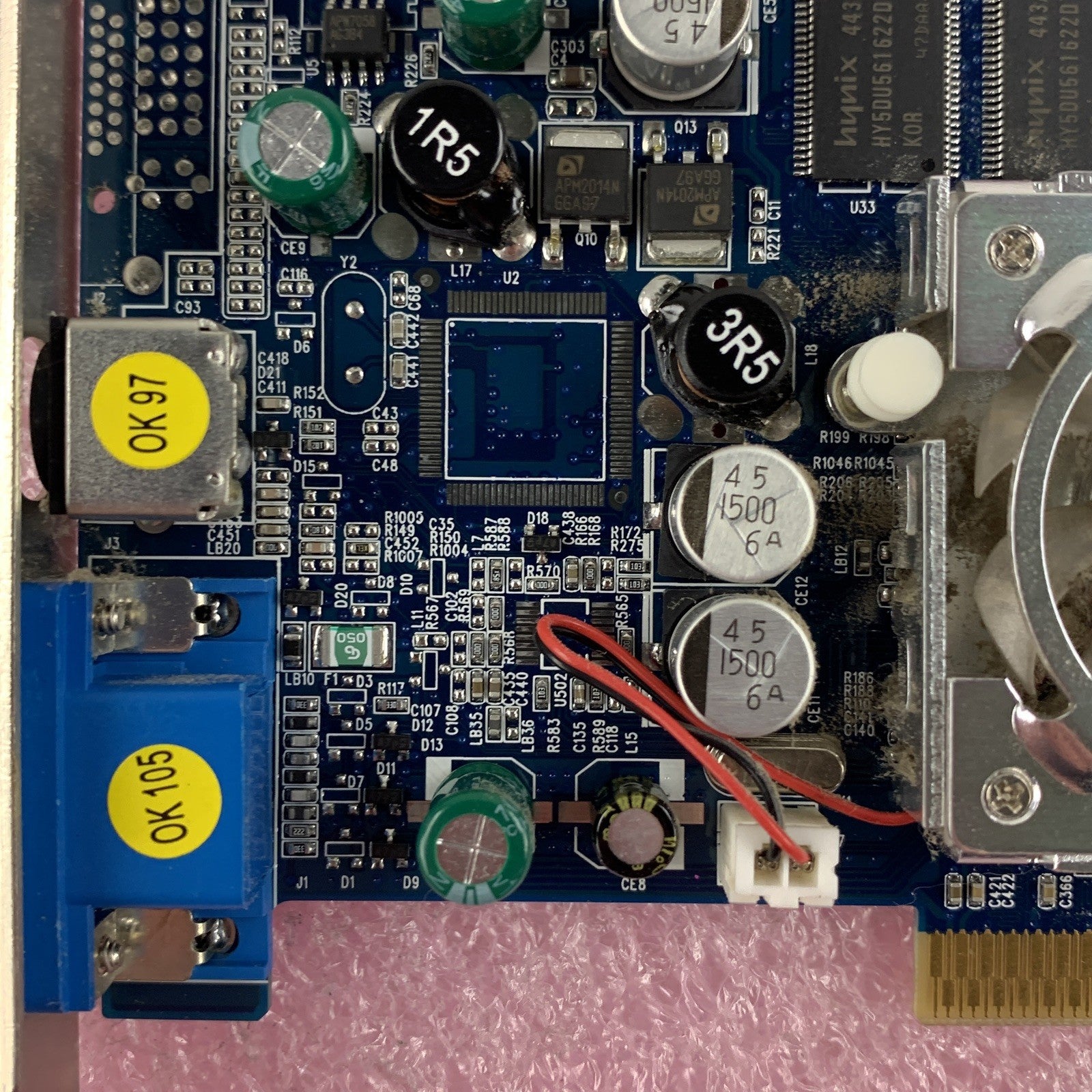 BFG Tech GeForce FX 5200 256MB DDR AGP 4X/8X Graphics Card ASLM52256
