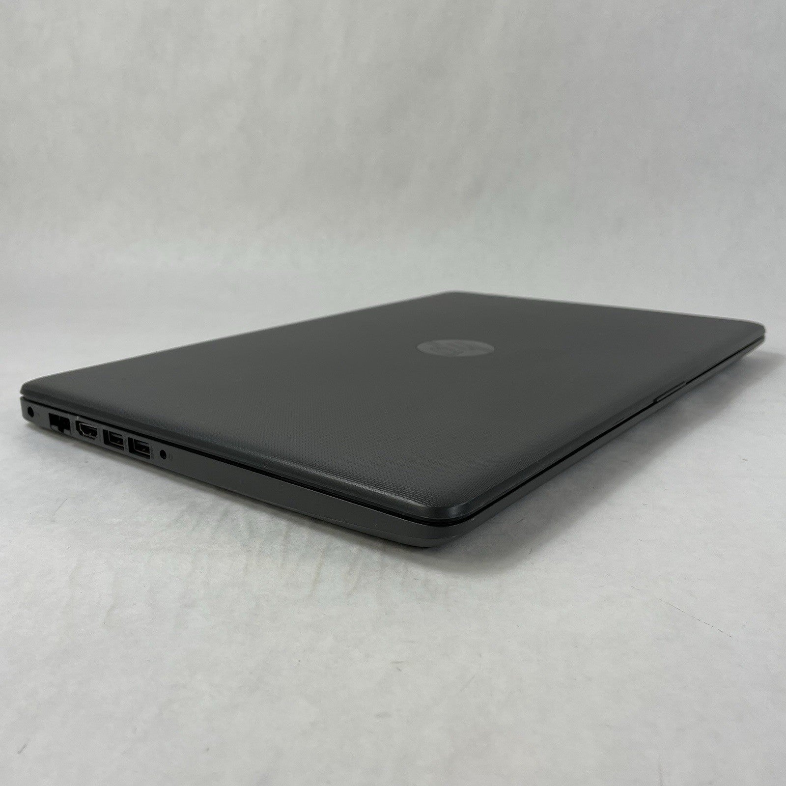 HP 255 G7 15.6" Ryzen 3 2200U 2.50 GHz 8 GB RAM No SSD/OS/AC7