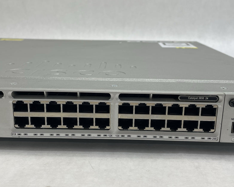 Cisco Catalyst WS-C3850-24T-L V06 24 Port Switch Tested & Reset 1X PSU