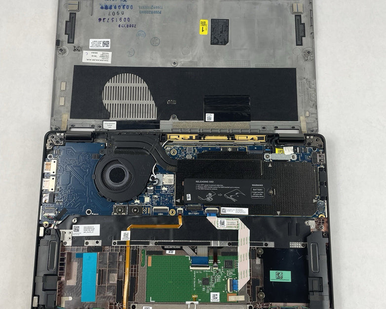 Dell Latitude 7410 14" i7-10610U 1.80 GHz 16 GB RAM No SSD/OS/AC/Batt