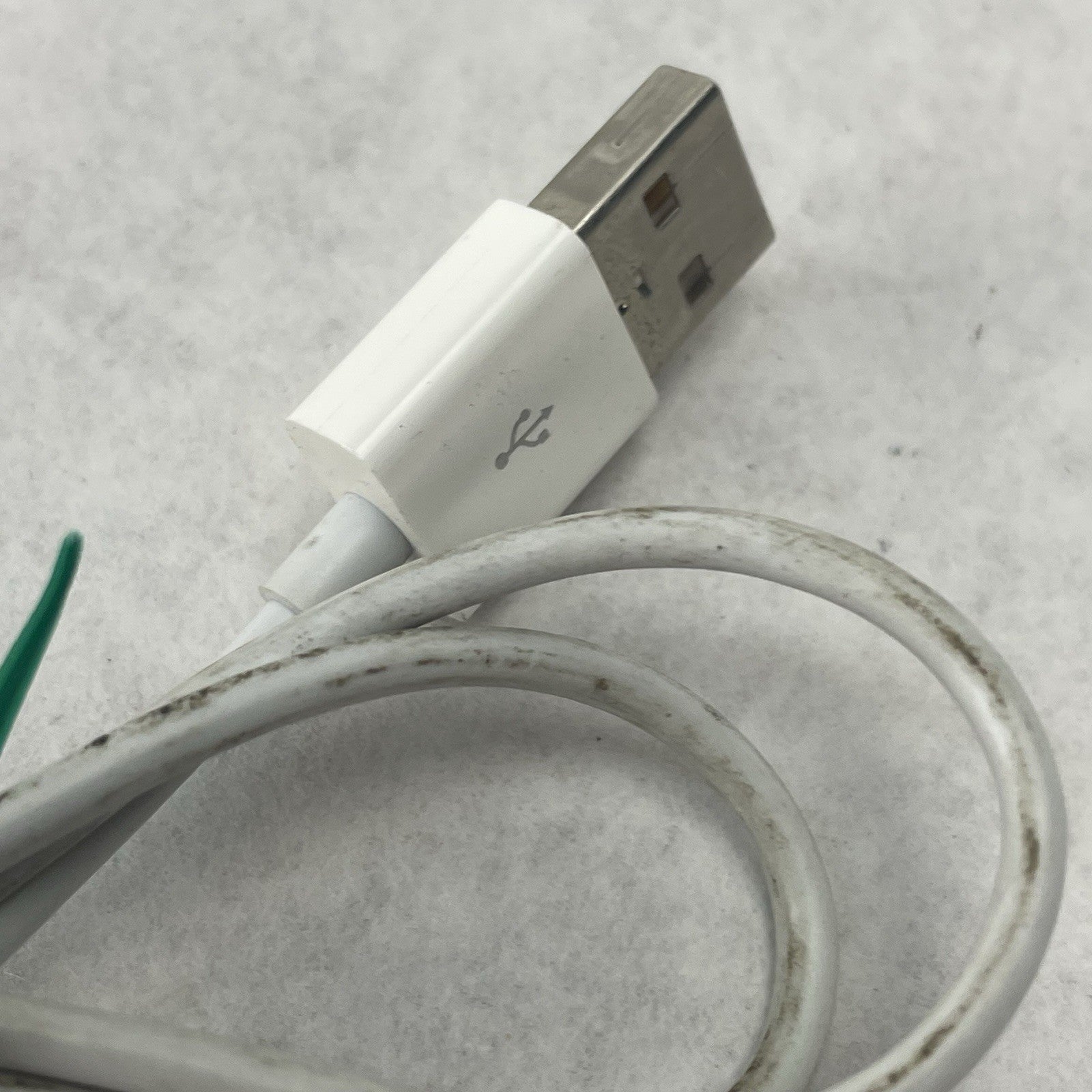 Apple A1242 MB869LL/A Wired Keyboard Tested Missing Key4