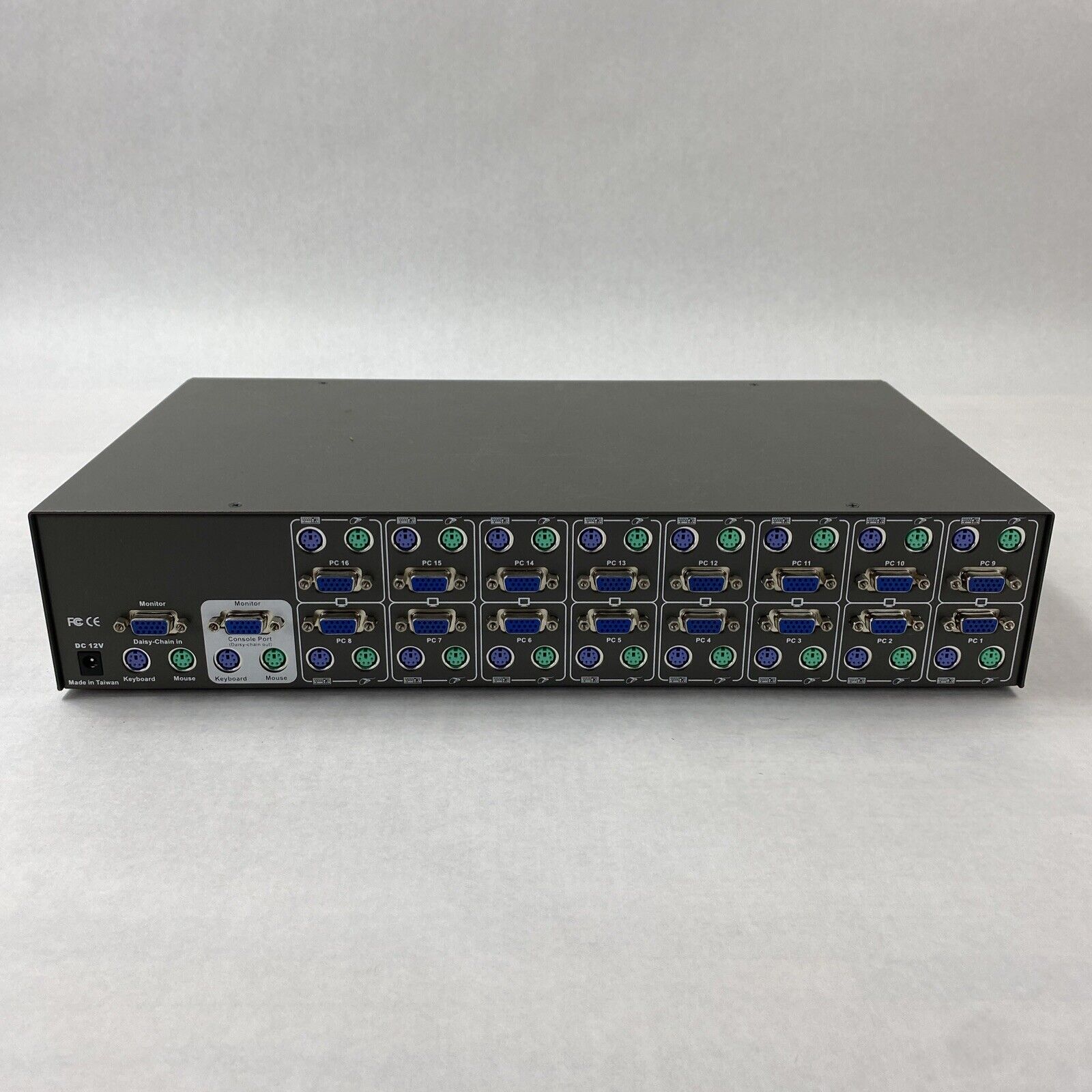 D-Link DKVM-16 PS/2 16-Port KVM Keyboard Video Mouse Switch