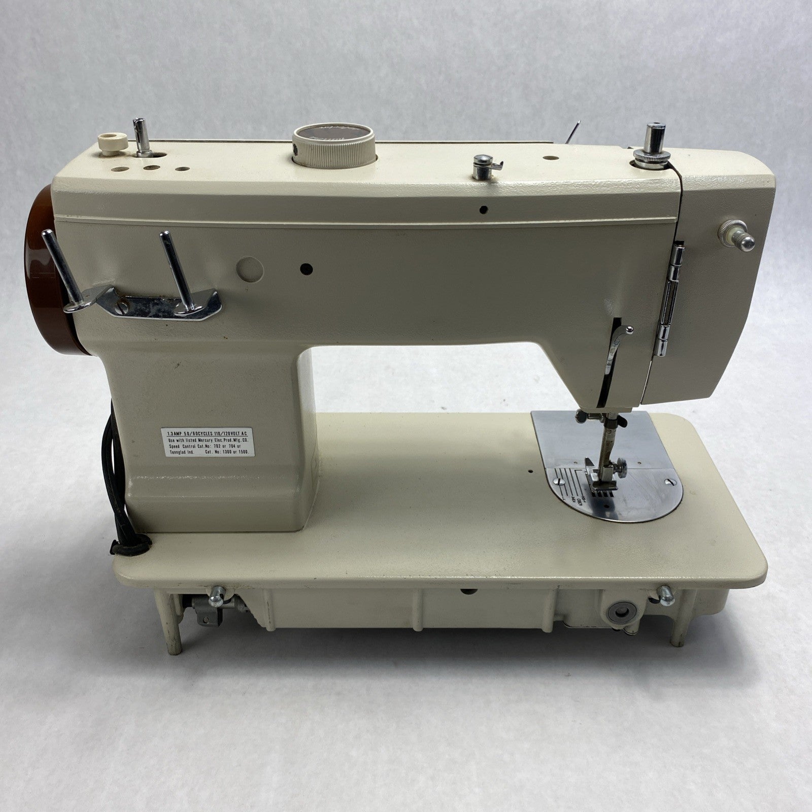 Vintage Morse Super Deluxe Zig Zag Model 5500 Sewing Machine3