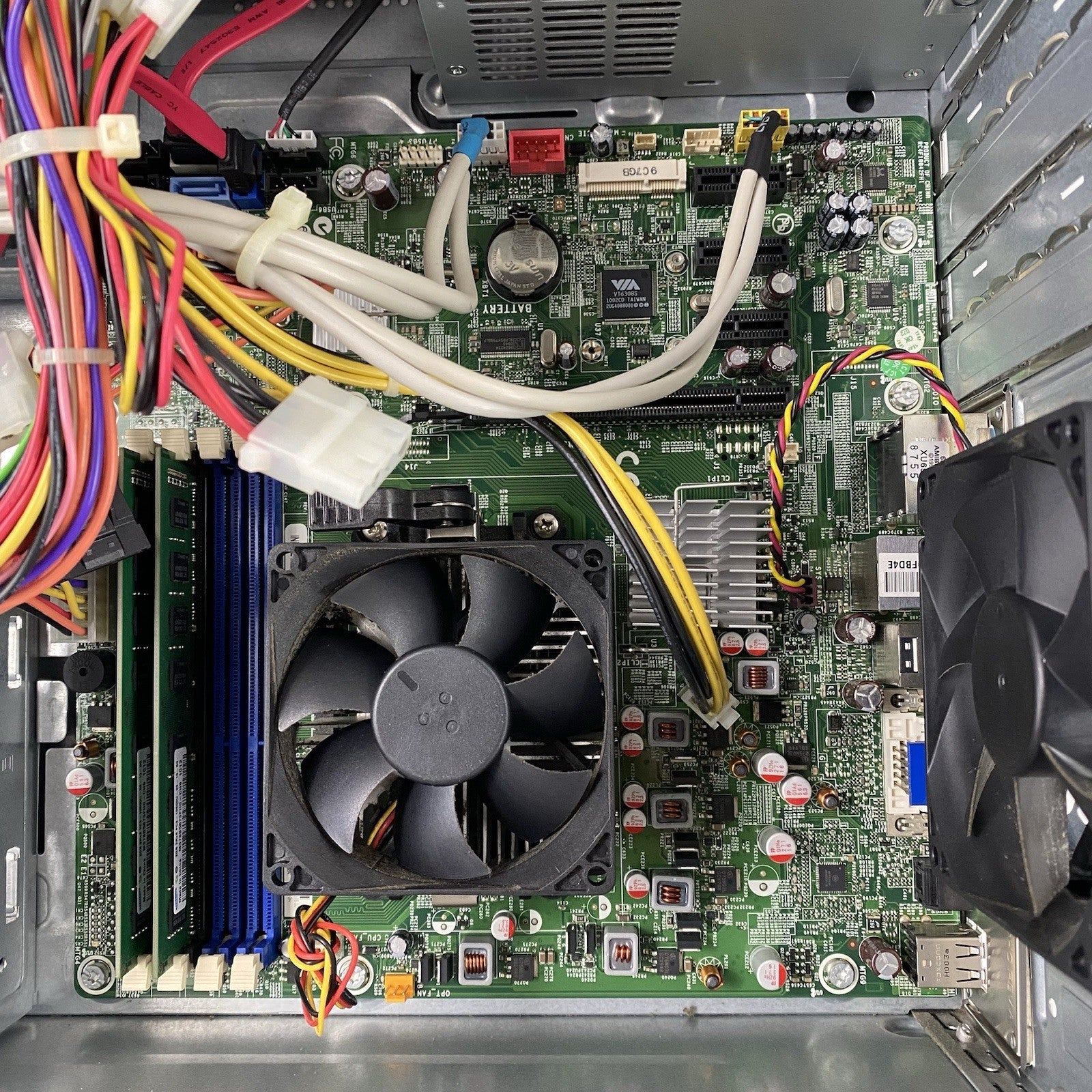 HP p6350z MT AMD Athlon 2 x2 240 2.80GHz 4GB RAM No HDD No OS