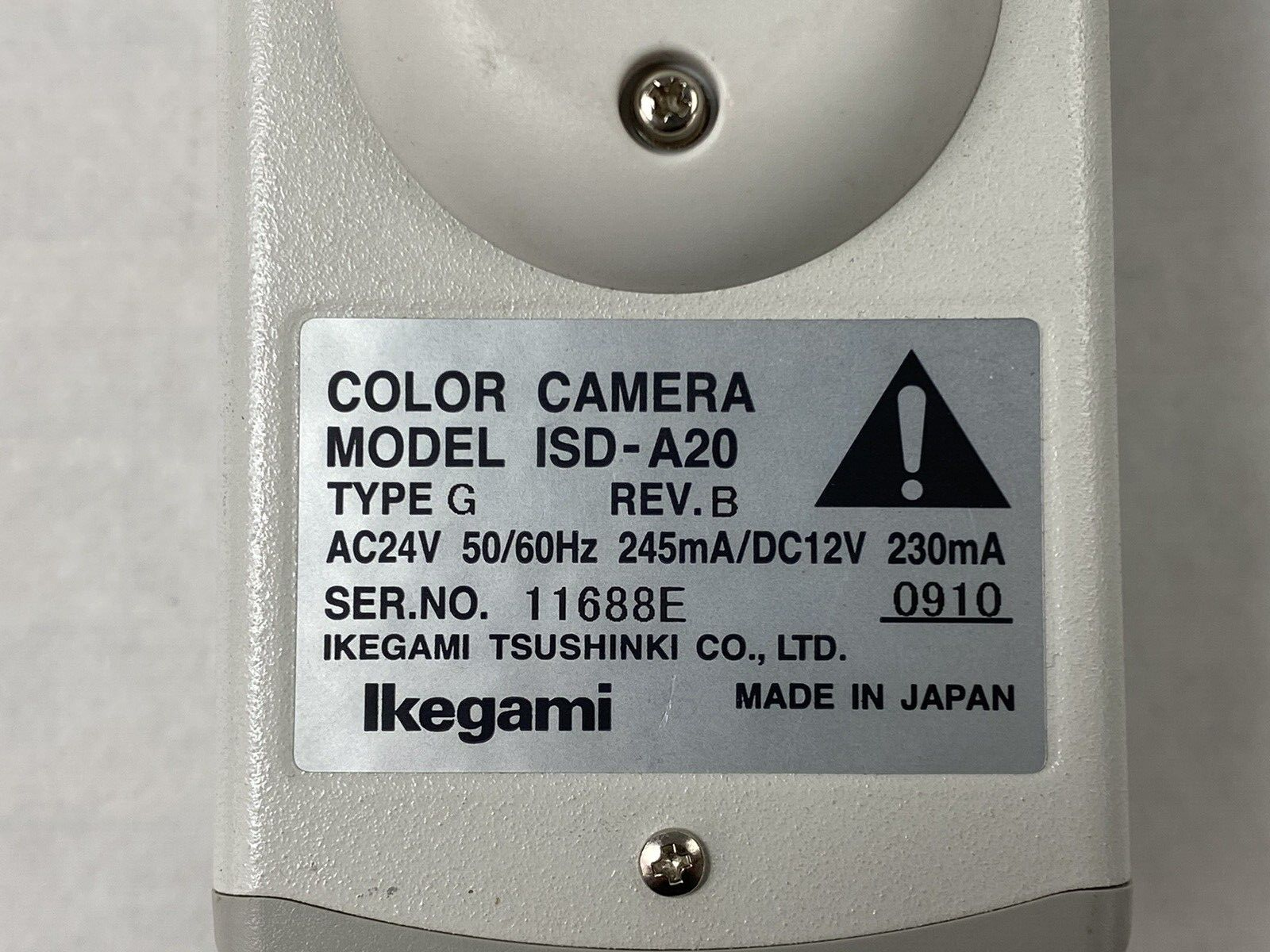 Ikegami ISD-A20 Color Security Camera 1/3" 2.7-12mm Lens For Parts or Repair